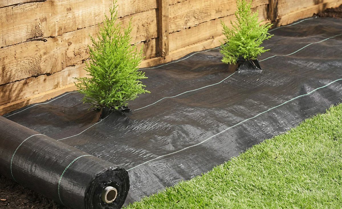 Malla antihierbas para mantener el suelo limpio