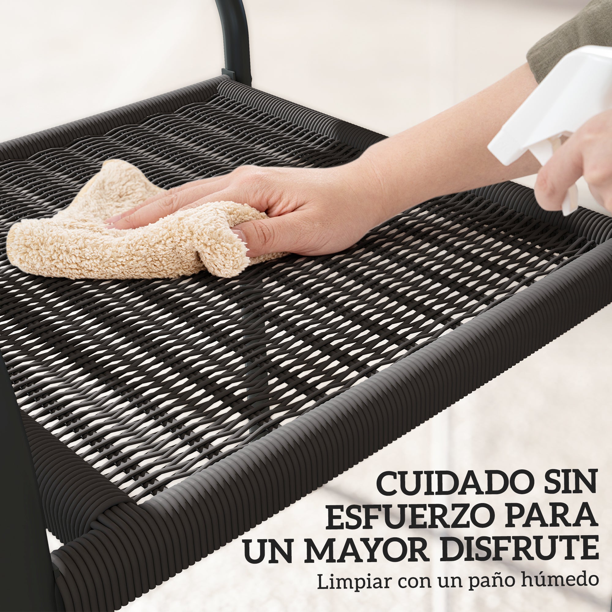 Outsunny Juego de 4 Sillas de Jardín Exterior Apilables, Sillas de Comedor Exterior Efecto Ratán, con Reposabrazos, Marco de Acero, Resistente a la Intemperie y Ligero, 55x60x83 cm, Negro