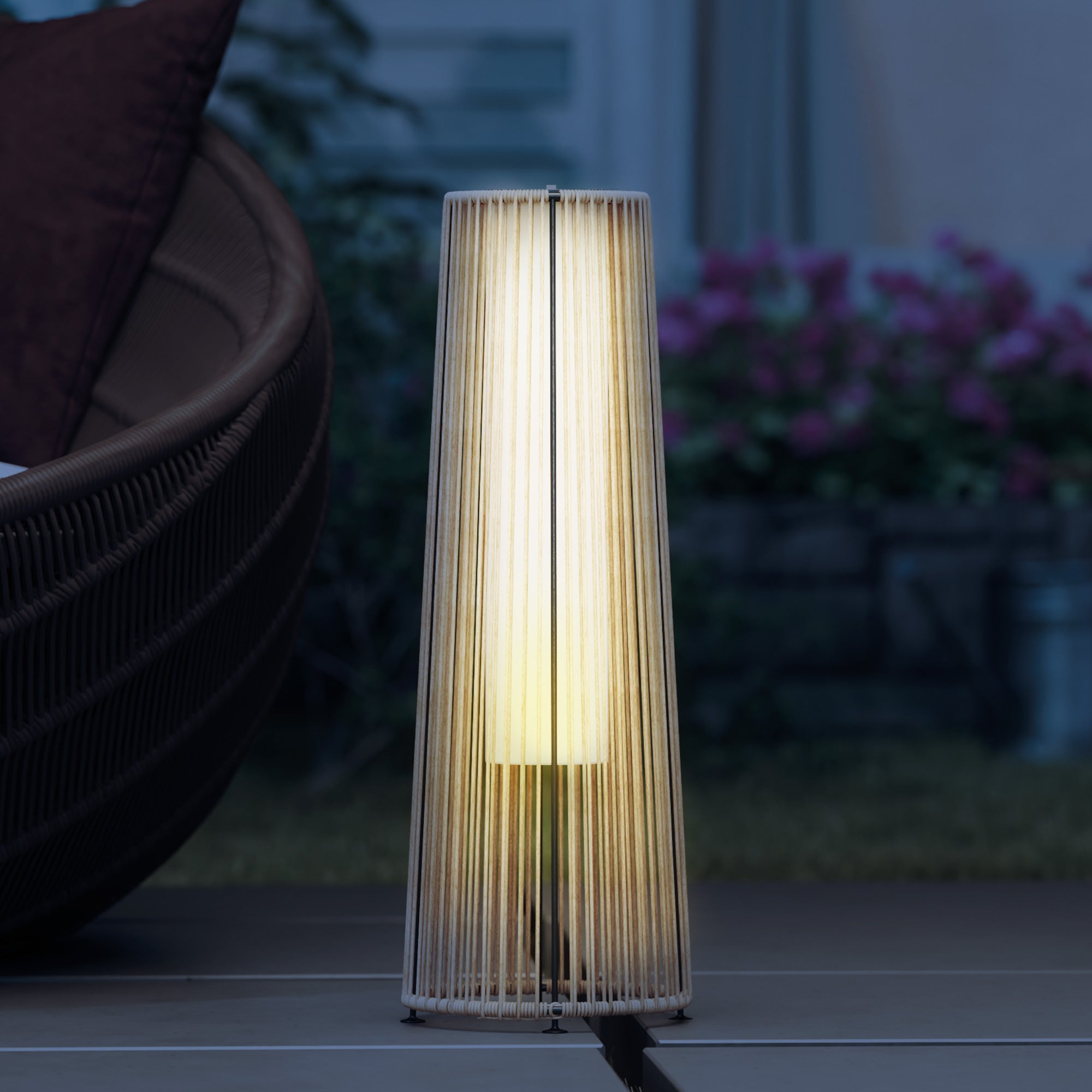 Outsunny Linterna de Jardín de Ratán Sintético Farola Solar Exterior con Luces LED Encendido y Apagado Automático Impermeable para Terraza Balcón Patio Ø21,5x61 cm Natural