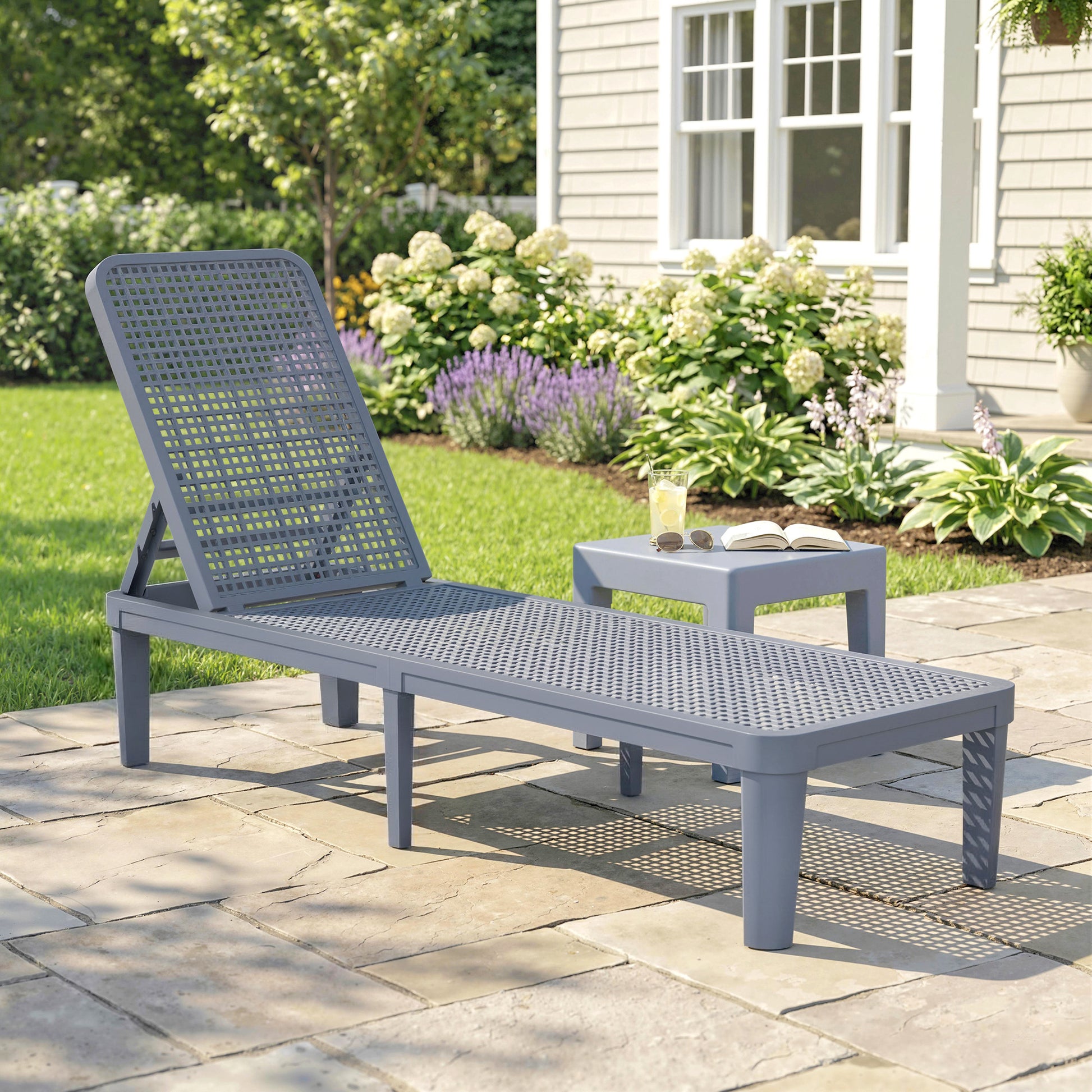 Outsunny Tumbona Reclinable, Tumbona Jardín Exterior de PP con Respaldo Ajustable en 4 Niveles, Carga 120 kg, para Patio, Terraza, Balcón, Montaje Fácil, 191x55x35,5 cm, Gris Oscuro
