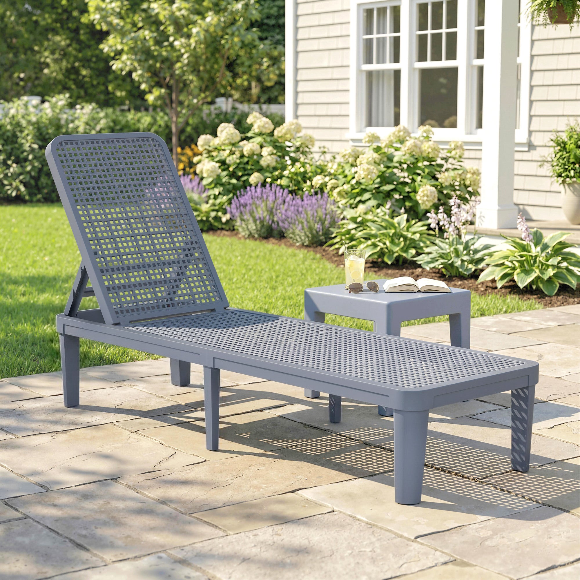 Outsunny Tumbona Reclinable, Tumbona Jardín Exterior de PP con Respaldo Ajustable en 4 Niveles, Carga 120 kg, para Patio, Terraza, Balcón, Montaje Fácil, 191x55x35,5 cm, Gris Oscuro