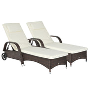 Outsunny Conjunto de 2 Tumbonas de Ratán de Jardín Chaise Longue con Respaldo Ajustable en 5 Posiciones Cojines Acolchados Reposacabezas y 2 Ruedas 200x73x56-103 cm Crema y Marrón