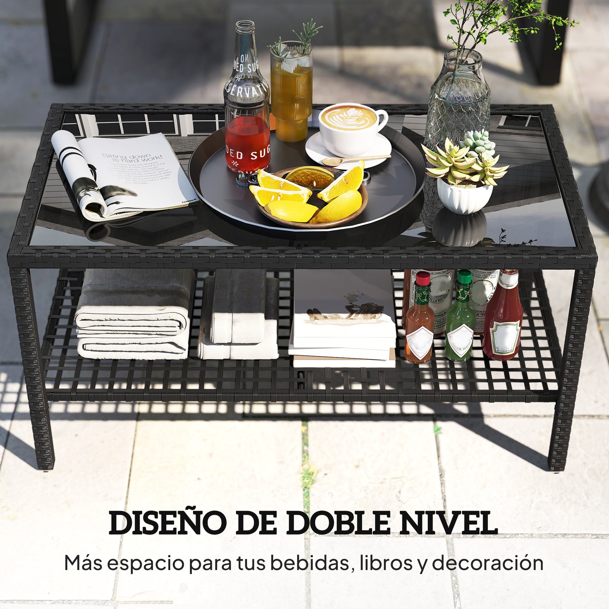 Outsunny Mesa de Jardín de Ratán, Mesita Auxiliar con Estante, Tablero de Vidrio Templado, Estructura de Acero, para Terraza, Patio, Balcón, 92x50x45 cm, Negro