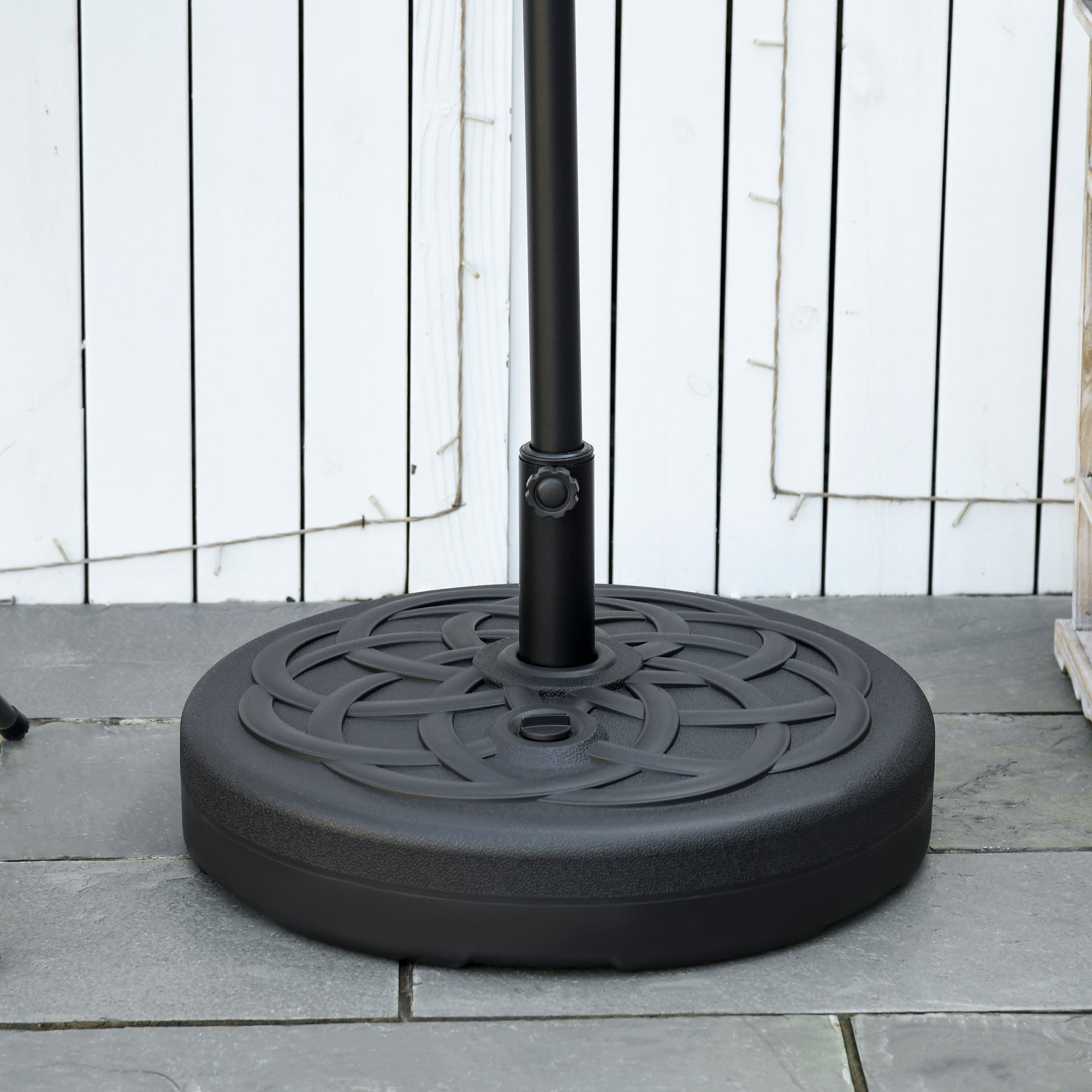 Outsunny Base de Sombrilla de PE Redonda Soporte de Parasol 2,5 kg Apto para Postes de 38mm/48mm Rellenable de Arena 35 kg y Agua 25L Ø56x30,5 cm Negro
