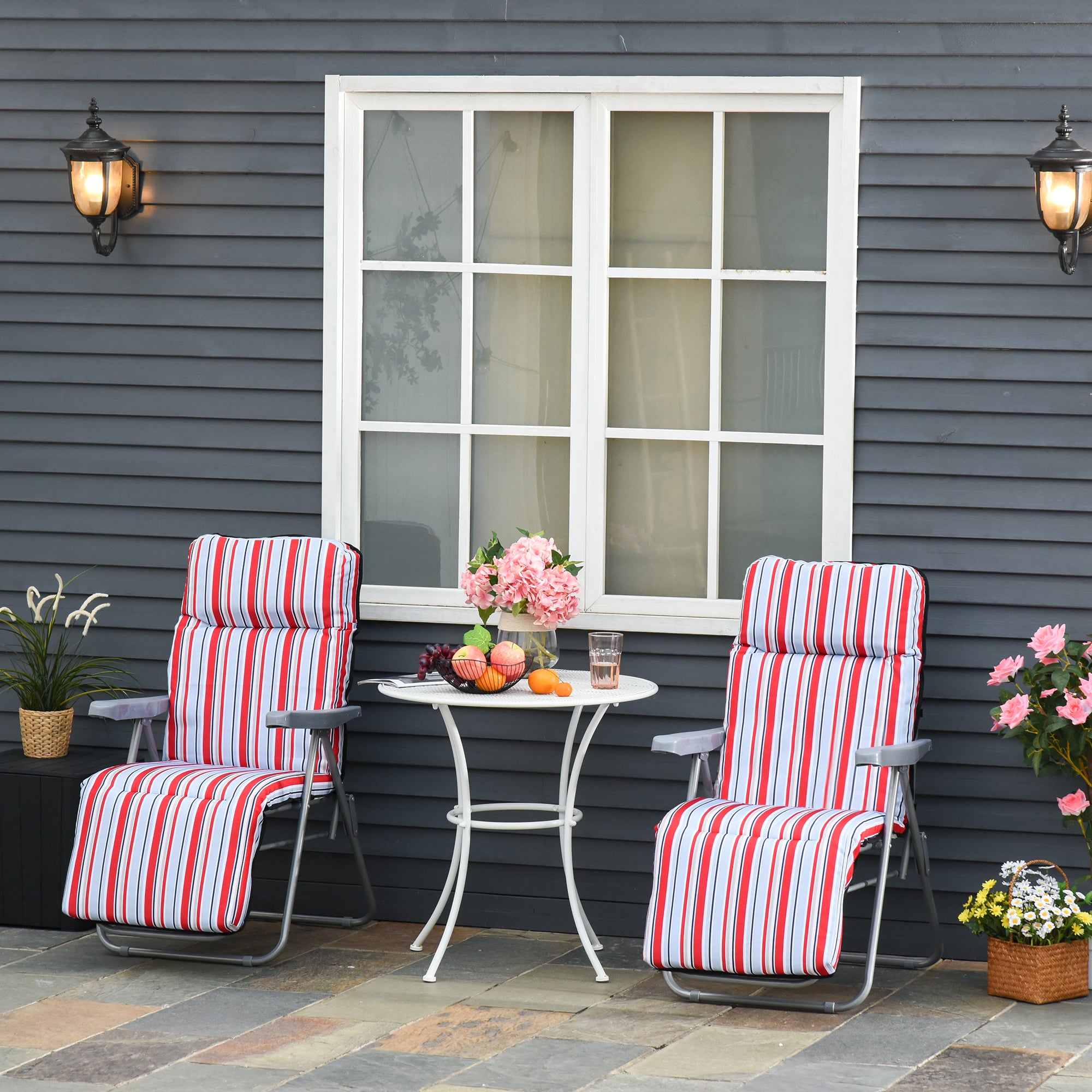 Outsunny Pack de 2 Tumbonas Plegables Tumbonas de Jardín Exterior con Cojín Acolchado, Respaldo Ajustable en 5 Posiciones, Reposapiés y Marco de Acero, 60x75x65-102 cm, Rayas Rojo