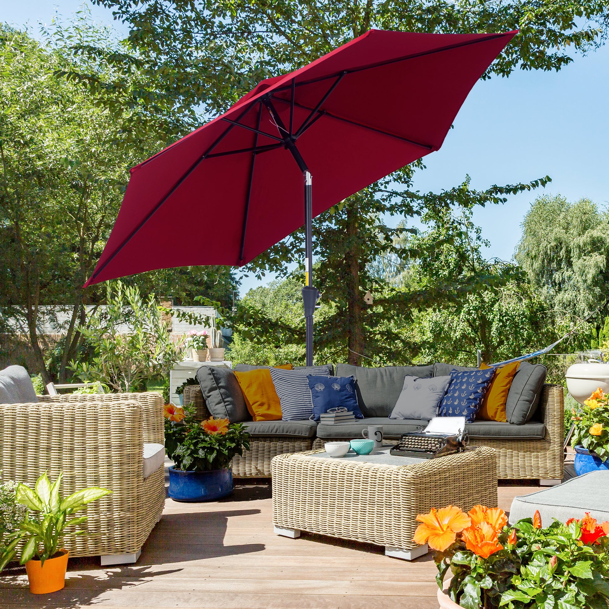 Outsunny Sombrilla para Jardín de Aluminio Ø260x235 cm Parasol de Jardín Reclinable con Manivela y 6 Varillas de Metal para Terraza Exterior Balcón Rojo