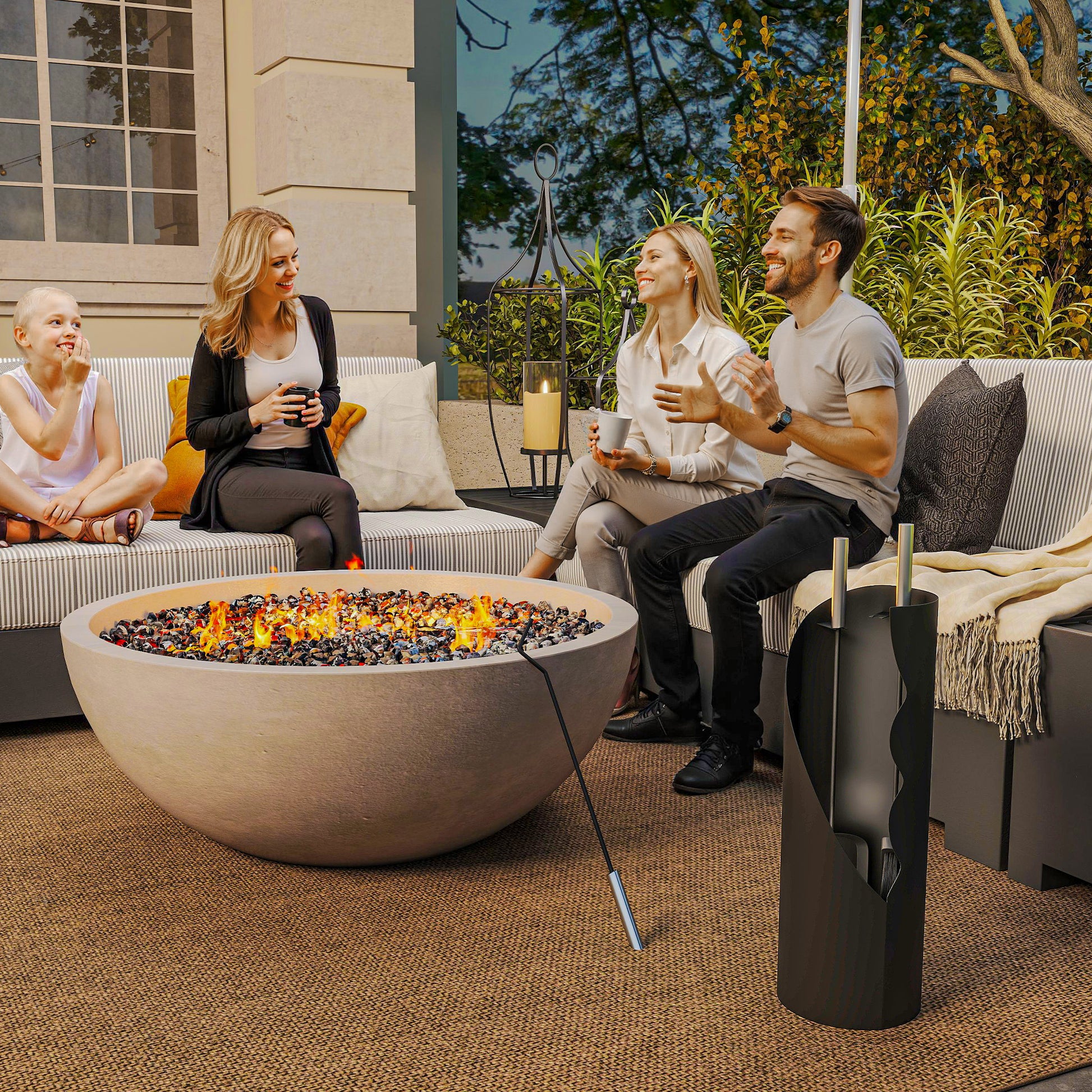 Outsunny Juego Utensilios Chimenea de 4 Piezas, Juego de Accesorios para Chimenea de Metal con Escoba, Pala, Atizador y Cubo, 20x20x65 cm, Negro y Plateado