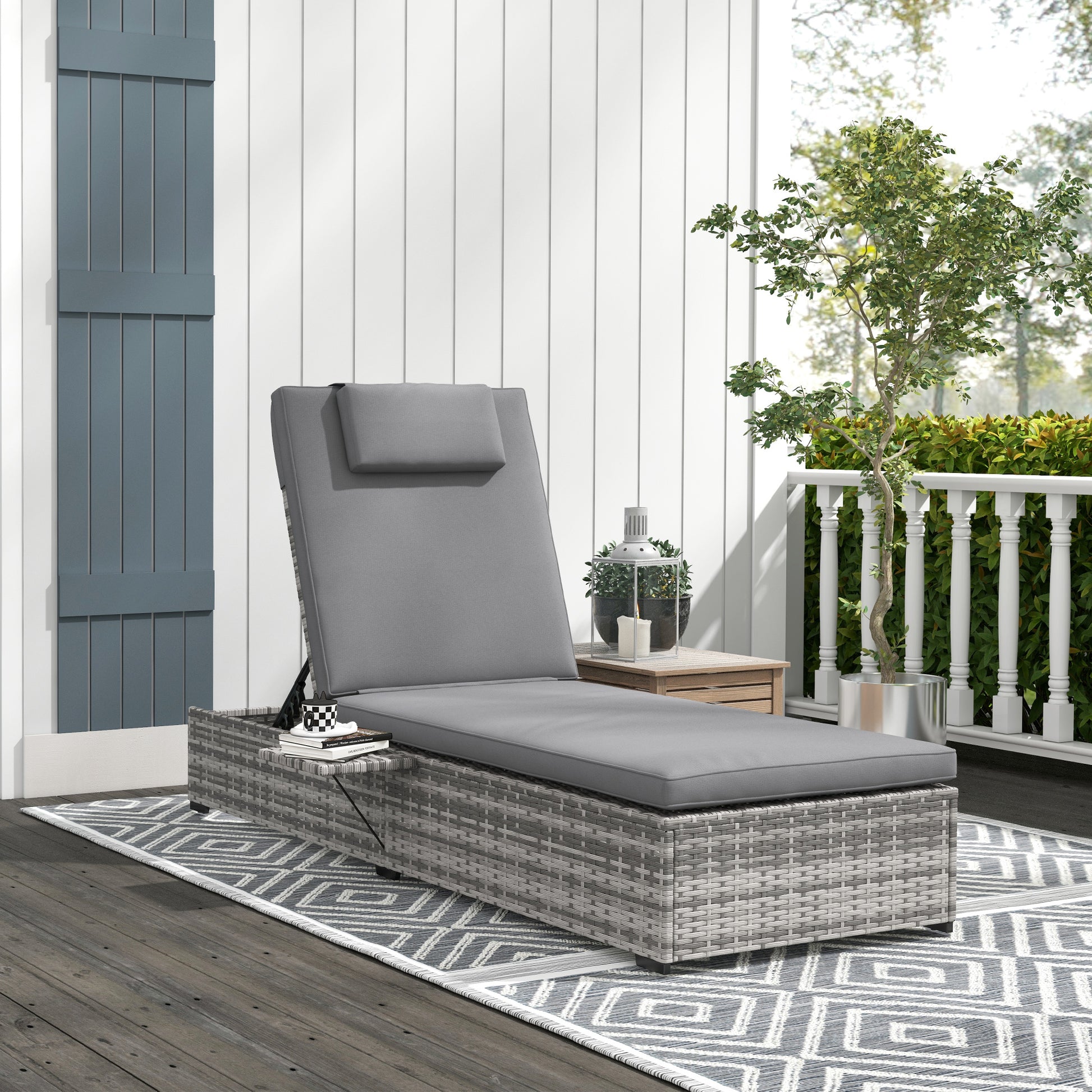 Outsunny Tumbona de Ratán Reclinable Tumbona de Jardín con Respaldo Ajustable en 5 Niveles Mesita y Cojín Acolchado Carga 120 kg para Patio Terraza Gris