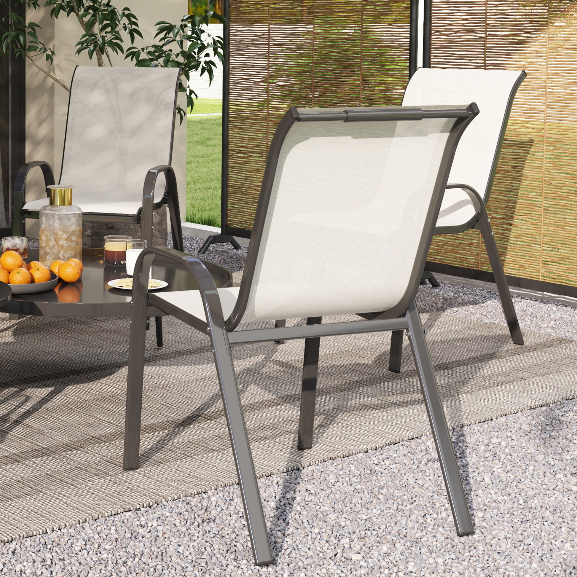 Outsunny Juego de 4 Sillas de Jardín Exterior, Sillas Terraza Exterior Apilables, Sillas de Jardín con Tela Transpirable, Marco de Acero, Reposabrazos y Respaldo, 54x71x93 cm, Beige y Negro