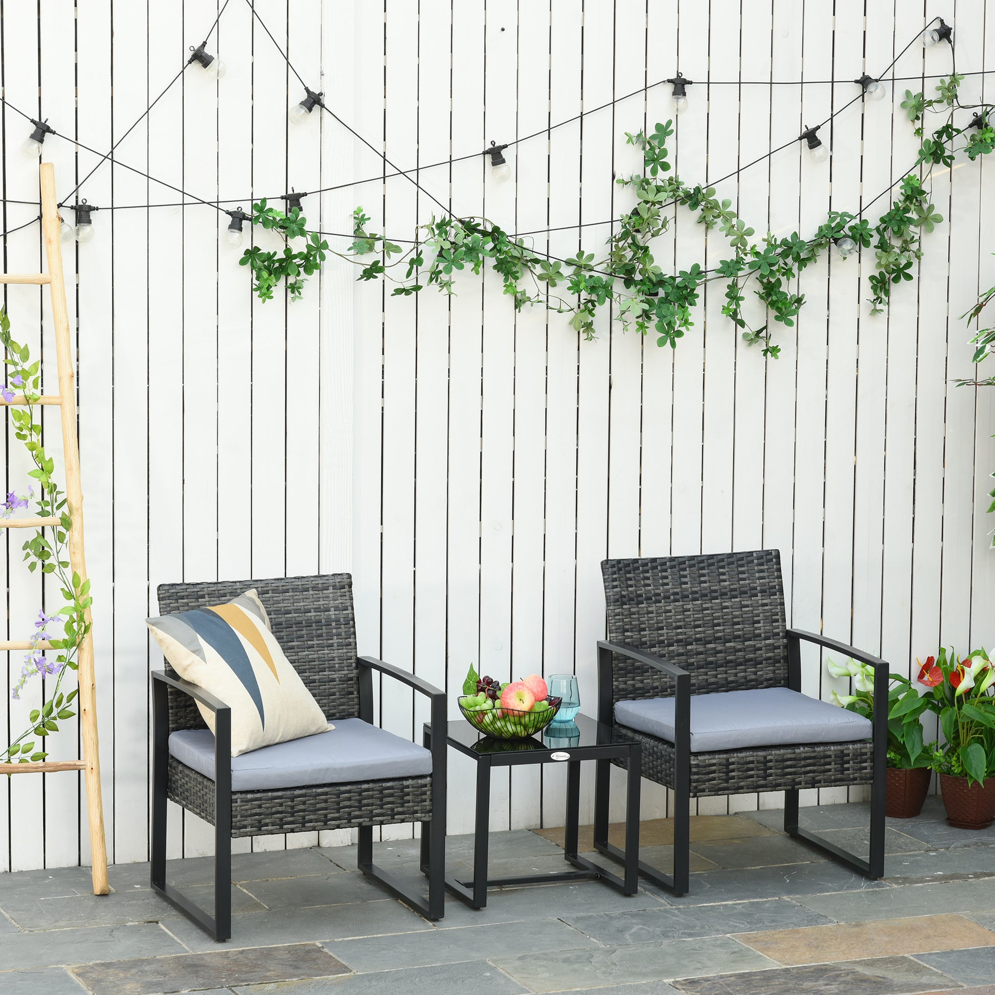 Outsunny Conjunto de Mesa y Sillas de Jardín para Exterior Juego de 3 Piezas Sillas y Mesa de Ratán Incluye 2 Sillones y 1 Mesa de Centro de Vidrio Gris