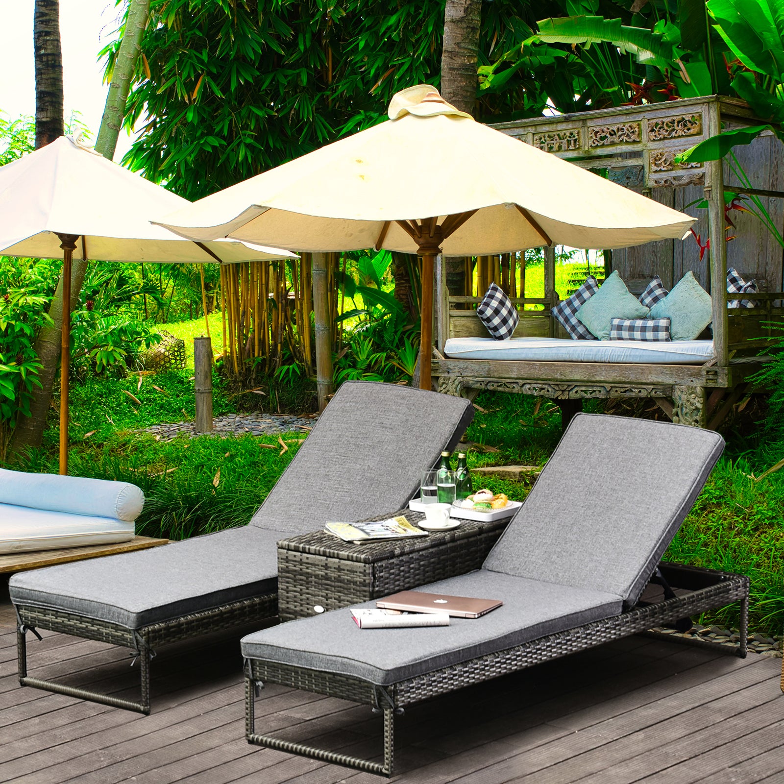 Outsunny Conjunto de 2 Tumbonas de Jardín con Cojines Acolchados Ratán con Mesa Auxiliar para Piscina o Terraza Carga 160kg 195x60x86 cm Acero Gris