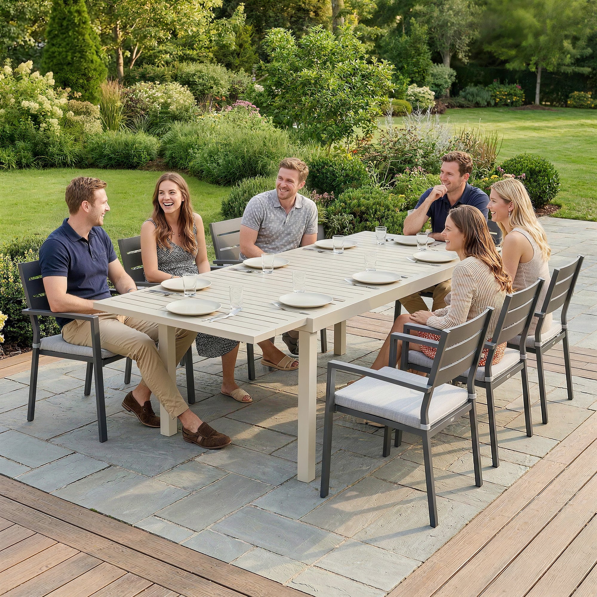 Outsunny Mesa de Jardín Extensible 150/225x85x75 cm, Mesa de Comedor Exterior Extensible Rectangular de Aluminio, con Tablero de Listones para 6-8 Personas, para Patio, Terraza, Blanco