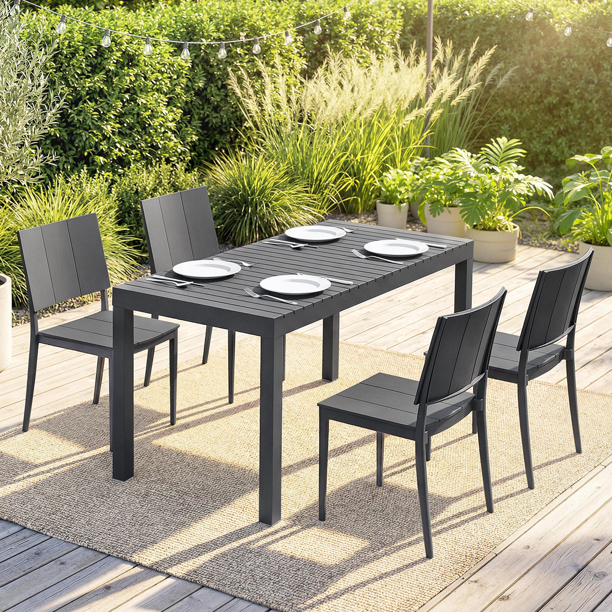 Outsunny Conjunto de Mesa y Sillas Jardín de 5 Piezas, Muebles Jardín Exterior con Mesa de Tablero Ranurado, 4 Sillas Apilables, Marco Metálico para 4 Personas, para Patio, Terraza, Gris Oscuro