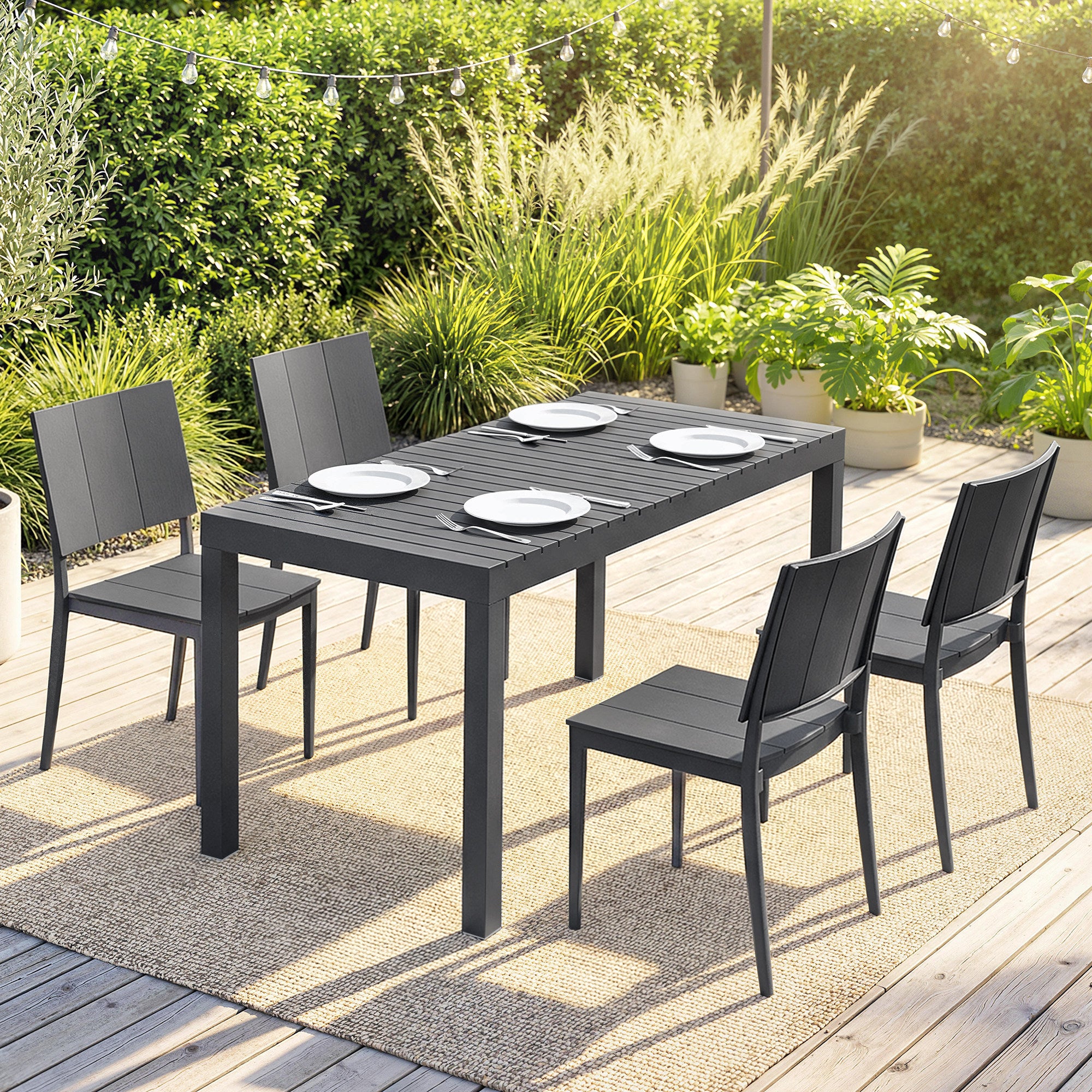 Outsunny Conjunto de Mesa y Sillas Jardín de 5 Piezas, Muebles Jardín Exterior con Mesa de Tablero Ranurado, 4 Sillas Apilables, Marco Metálico para 4 Personas, para Patio, Terraza, Gris Oscuro