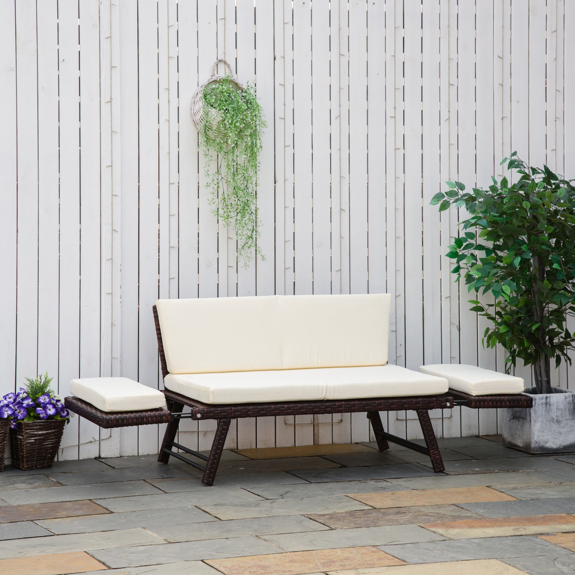 Outsunny Sofá de Ratán de 2 Plazas Convertible en Cama Individual con Reposabrazos Abatibles y Cojines Acolchados Sofá Doble para Exterior Jardín Patio Terraza 129x63x67 cm Beige