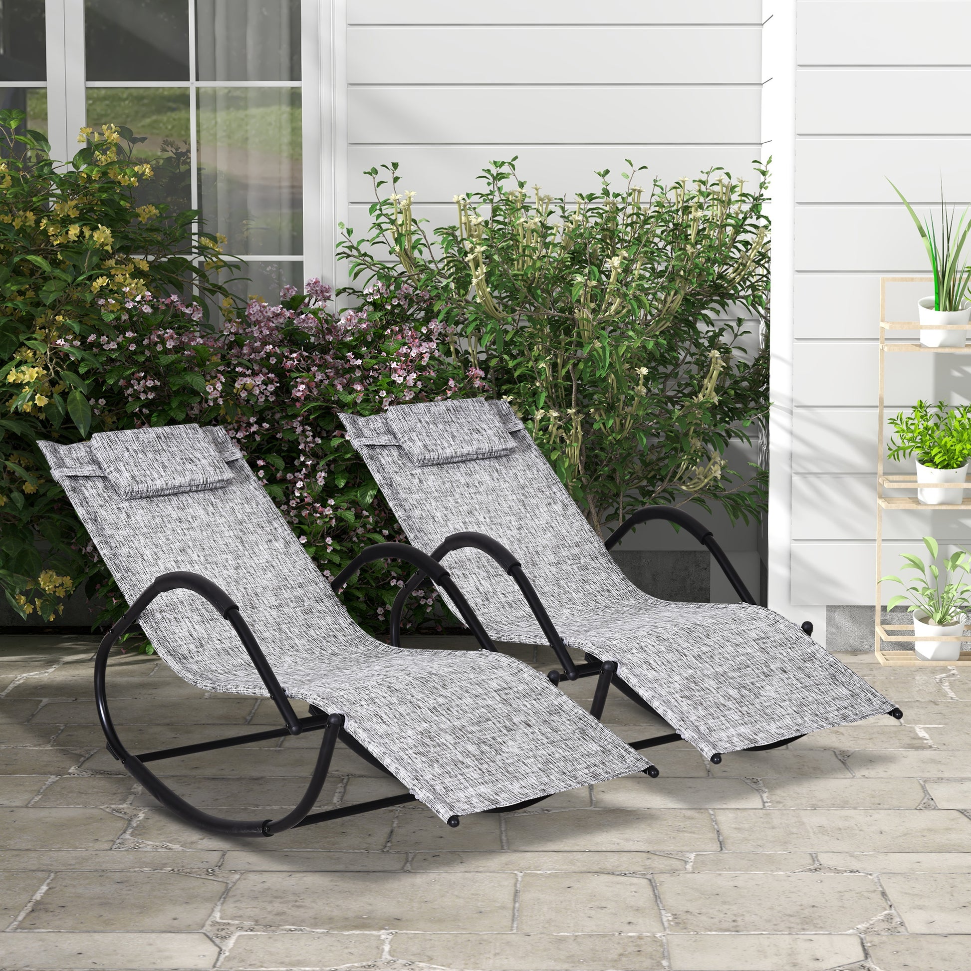 Outsunny Conjunto de 2 Mecedoras de Exterior Tumbonas Mecedoras con Reposacabezas Reposabrazos y Marco Metálico Carga 160 kg para Jardín Terraza 160x61x79 cm Gris