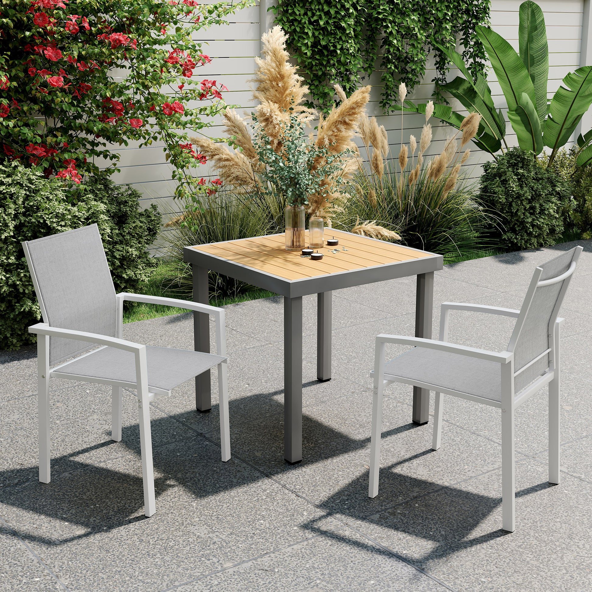 Outsunny Juego de 2 Sillas de Jardín Exterior Sillas Terraza Exterior Apilables Sillones de Comedor con Tela Transpirable Marco de Acero Reposabrazos y Respaldo 56x58x89 cm Gris Claro