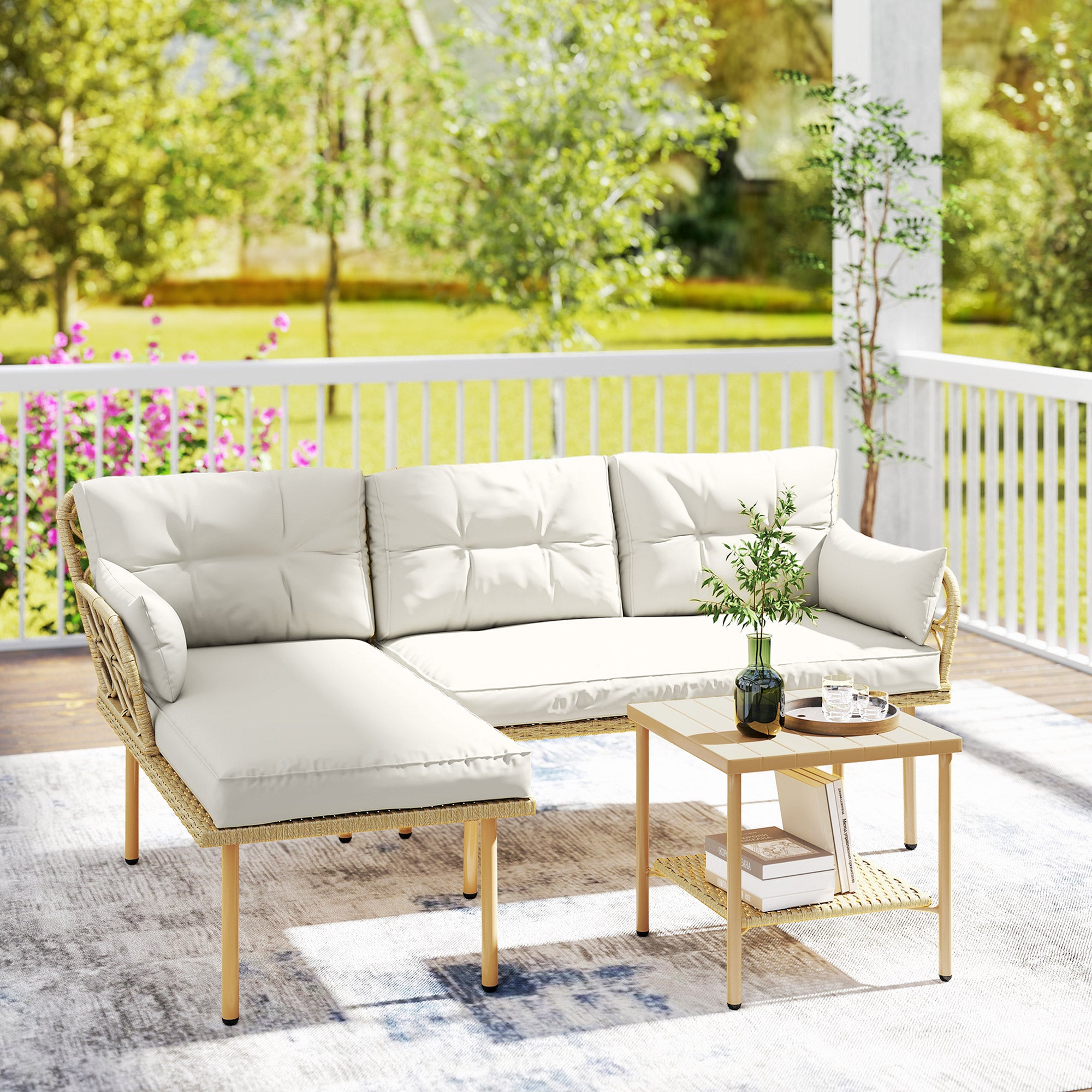 Outsunny Conjunto de Jardín de Ratán, Juego de 3 Piezas Muebles Jardín Exterior con 1 Sofá de 2 Plazas, 1 Sofá Esquinera, 1 Mesa de Centro Metálica de 2 Niveles y Cojines, Anti-UV, para Patio, Crema