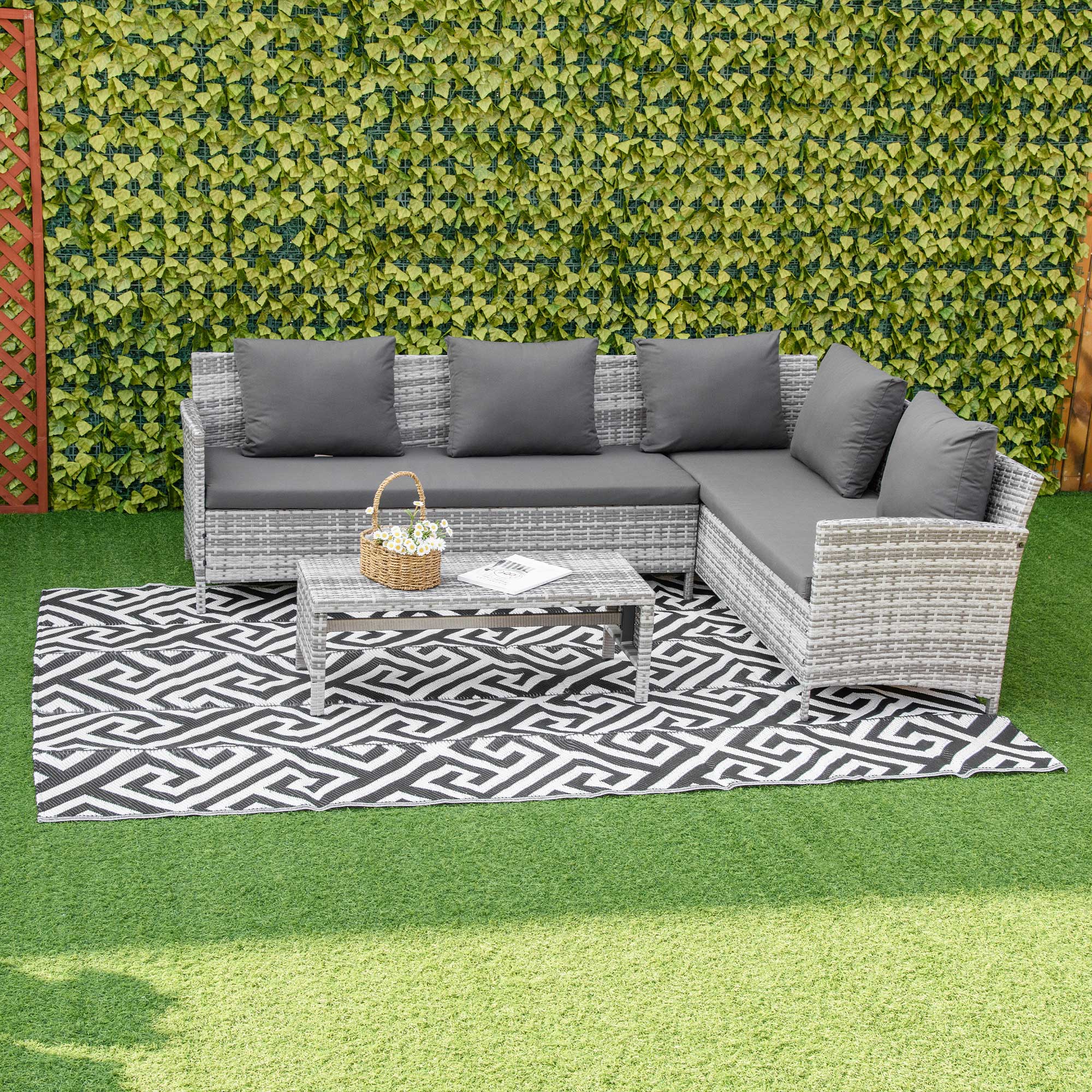 Outsunny Alfombra de Exterior 182x274 cm Alfombra Reversible con Patrón Geométrico Impermeable para Terraza Balcón Patio Camping Playa Blanco y Negro