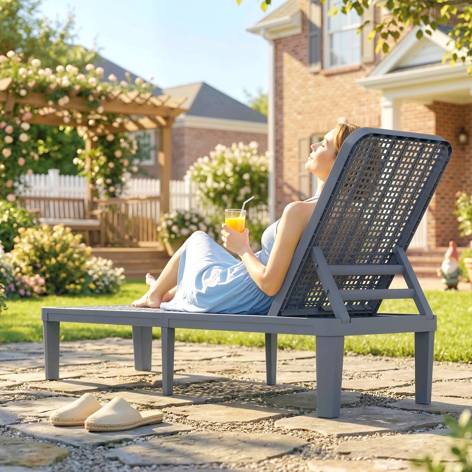 Outsunny Tumbona Reclinable, Tumbona Jardín Exterior de PP con Respaldo Ajustable en 4 Niveles, Carga 120 kg, para Patio, Terraza, Balcón, Montaje Fácil, 191x55x35,5 cm, Gris Oscuro