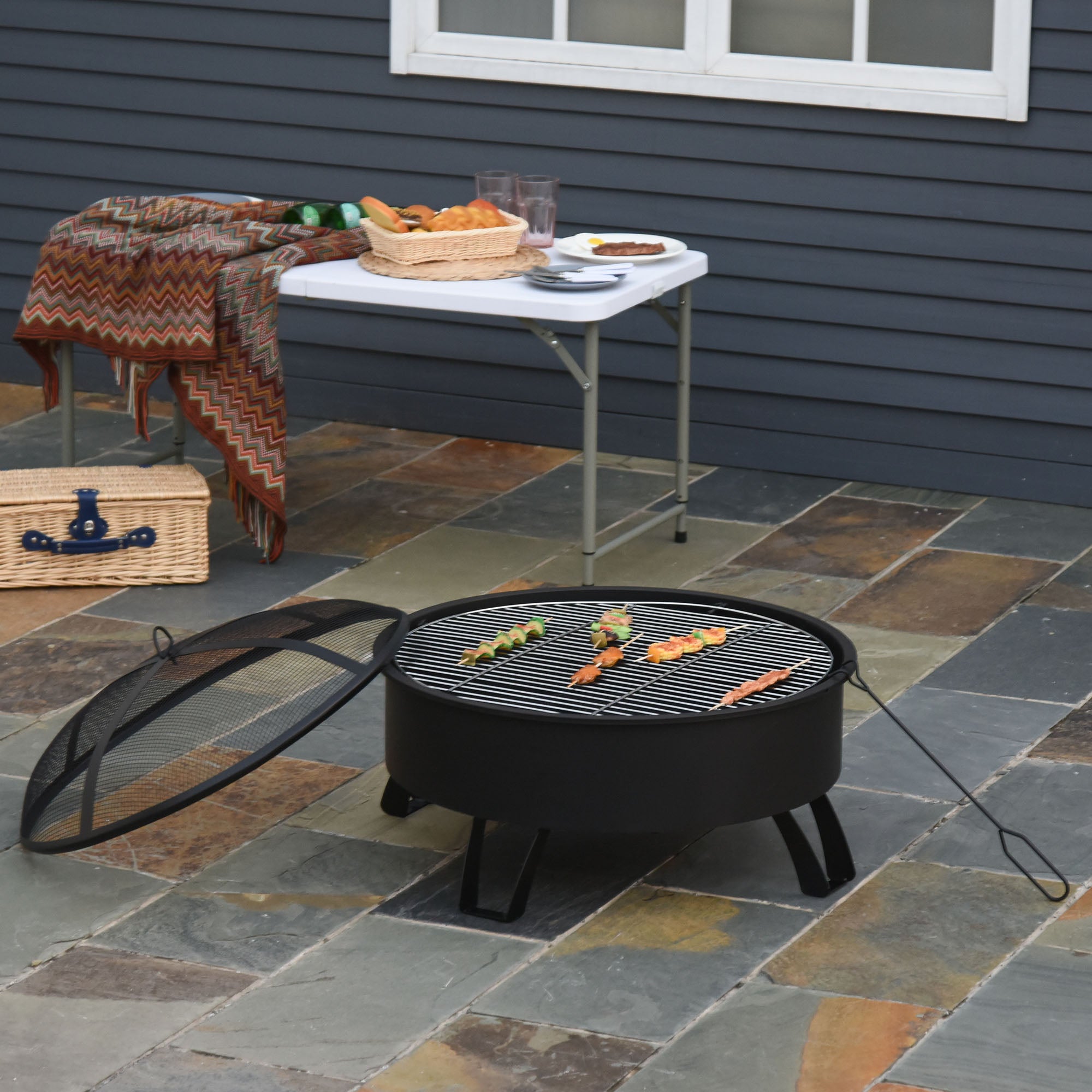 Outsunny Brasero Exterior Ø76x49,5 cm 2 EN 1 Profundidad del Cuenco 18 cm con Rejilla de Cocina Parrilla para Barbacoa Calefacción Tapa de Malla Atizador de Fuego para Patio Jardín Negro