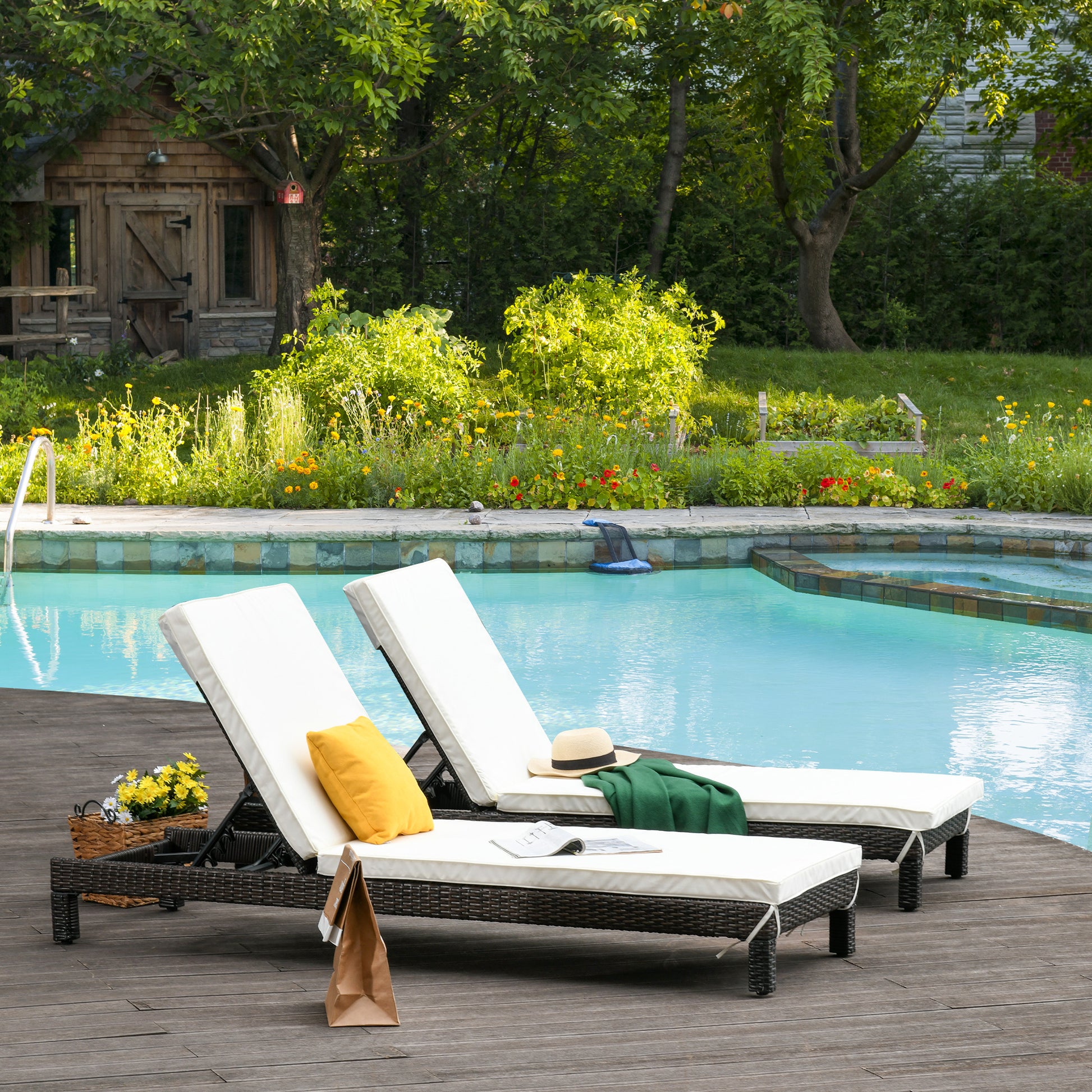 Outsunny Set de 2 Tumbonas de Ratán Chaise Longue con Cojines Acolchados Cubierta Impermeable Silla para Exterior Jardín Patio Terraza