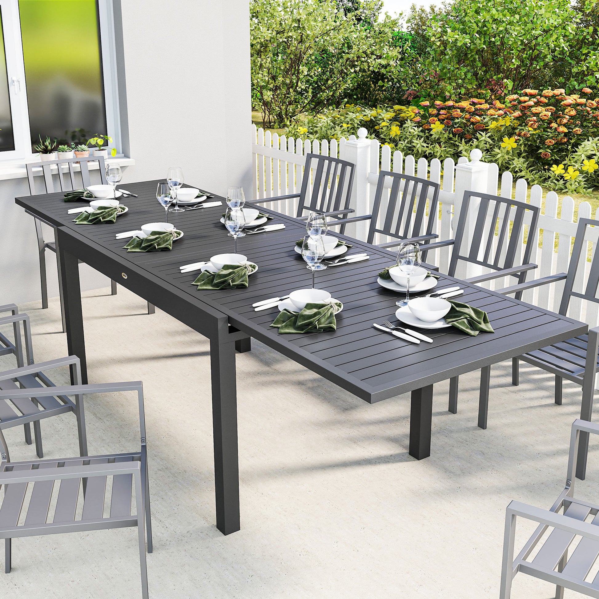 Outsunny Mesa de Jardín Extensible 135/270x90 cm, Mesa de Comedor Exterior Extensible Rectangular de Aluminio, con Superficie de Lamas para 6-10 Personas, para Patio, Terraza, Gris Oscuro