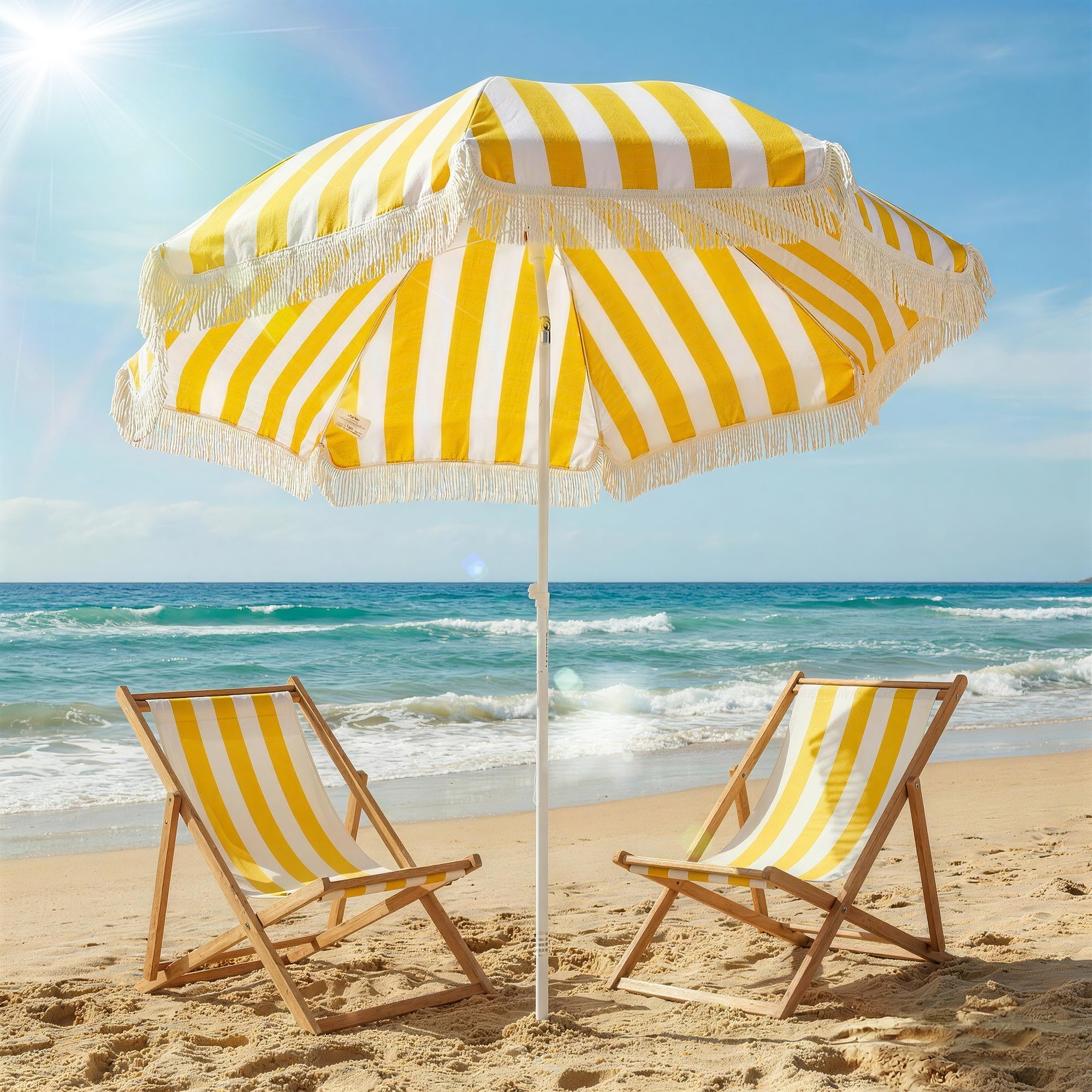 Outsunny Sombrilla de Playa con Flecos Ø180 cm, Sombrilla de Terraza Exterior con Altura Ajustable, Inclinación 30°, Anclaje Arena y Bolsa de Transporte, Amarillo y Blanco