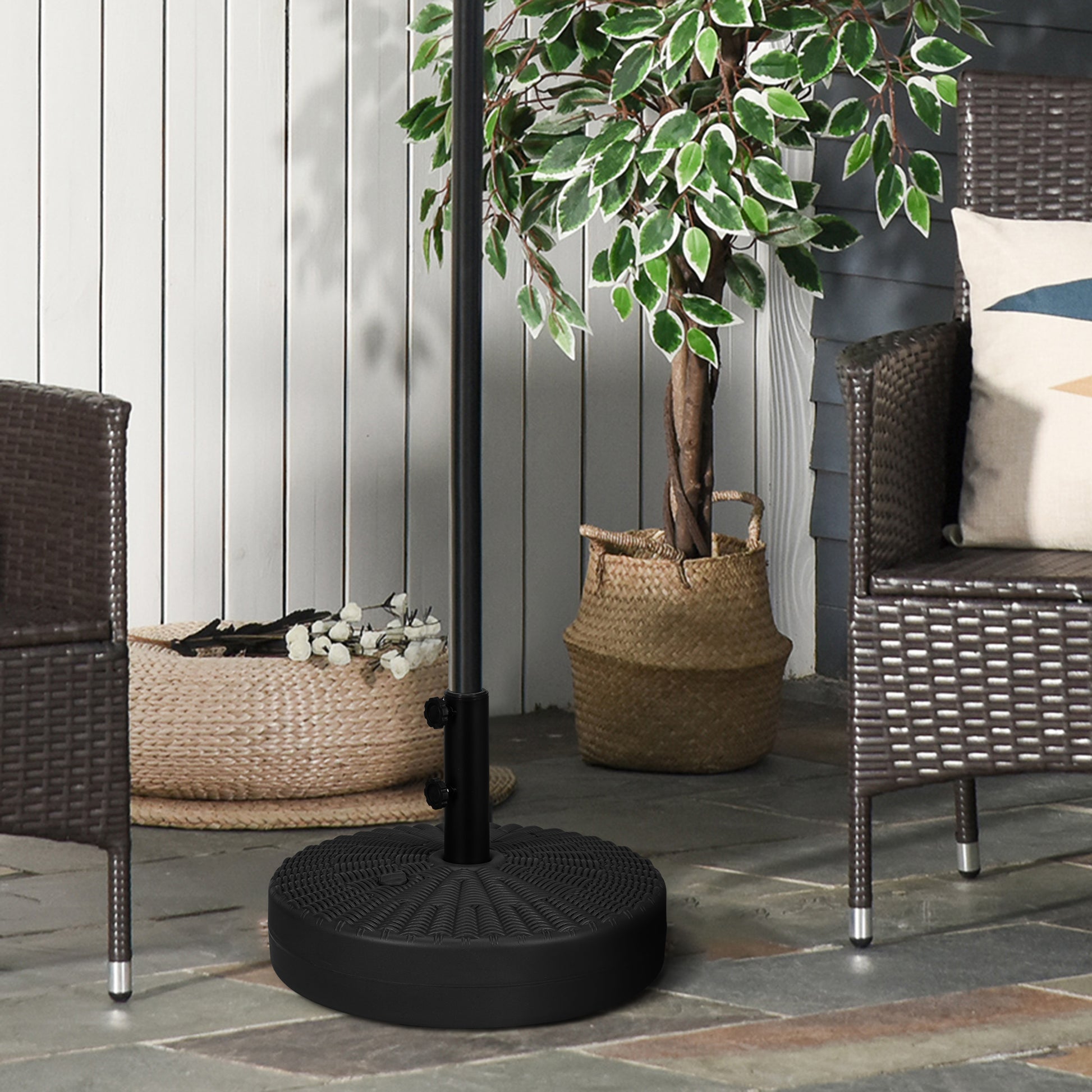 Outsunny Base de Sombrilla Redondo Soporte para Parasol Rellenable de Agua 22 kg y Arena 29 kg para Poste de Parasol de Ø38/48 mm Superficie de Imitación de Ratán Ø51x36 cm Negro