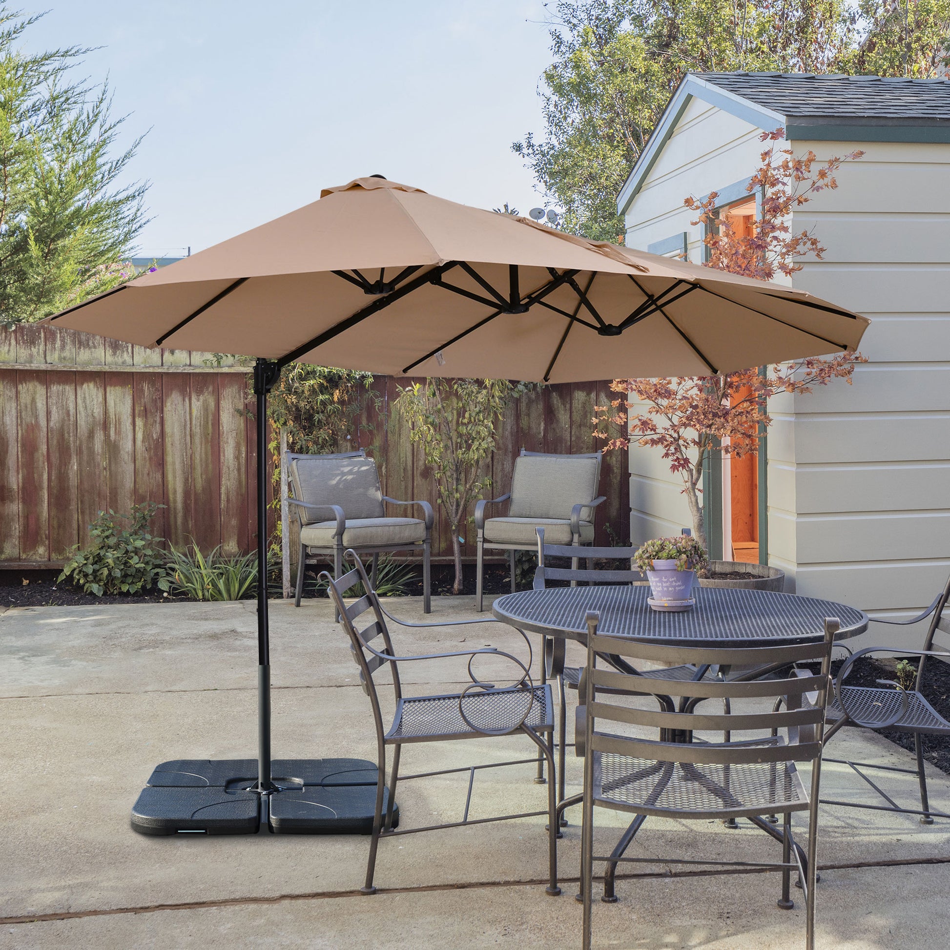 Outsunny Conjunto de Sombrilla y Base Grande Inclinable para Jardín Patio con Manivela Abrir y Cerrar Fácilmente Base de 4 Piezas de plástico Alta Estabilidad Marfil y Negro