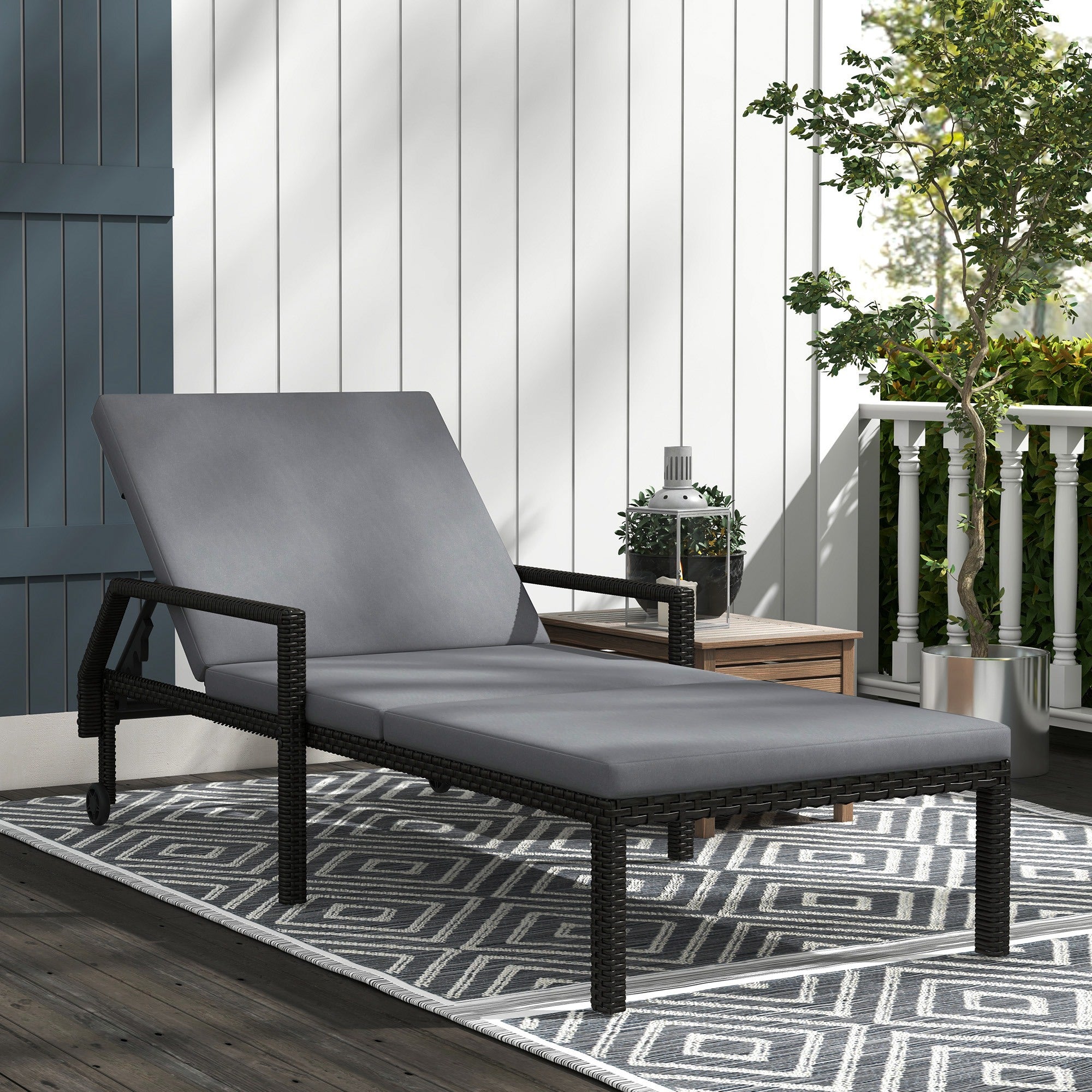 Outsunny Pack de 2 Tumbonas de Ratán Sintético para Jardín con Respaldo Ajustable Cojín y Ruedas Carga 120 kg 73x200x48 cm Gris Claro y Negro
