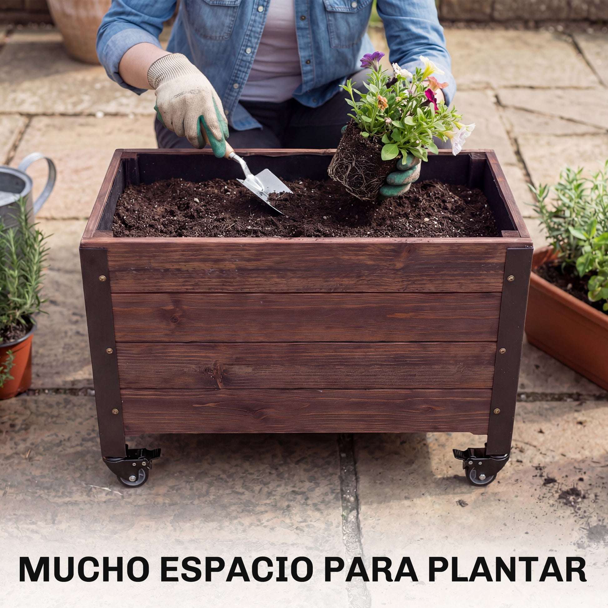 Outsunny Jardinera Exterior de Madera con Ruedas, Huerto Urbano Elevado con Orificio de Drenaje y Tela no Tejida, Macetero Exterior Rectangular para Jardín, Terraza, 60x30x41 cm, Marrón Oscuro