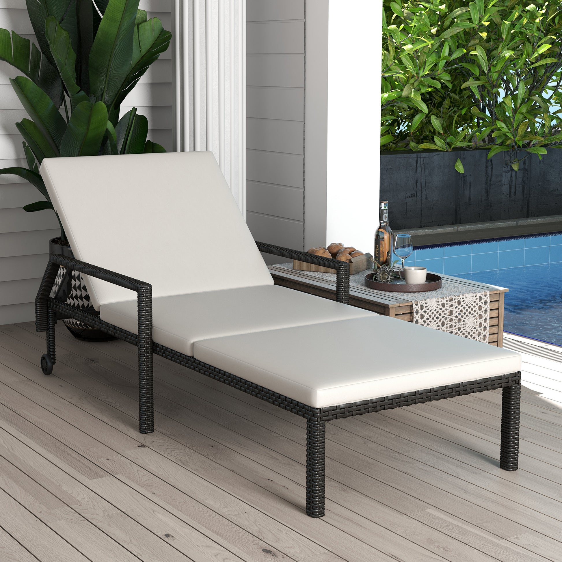 Outsunny Tumbona de Ratán Chaise Longue de Jardín con Respaldo Ajustable en 5 Posiciones Cojín Acolchado y 2 Ruedas Carga 120 kg 73x200x48 cm Crema y Negro
