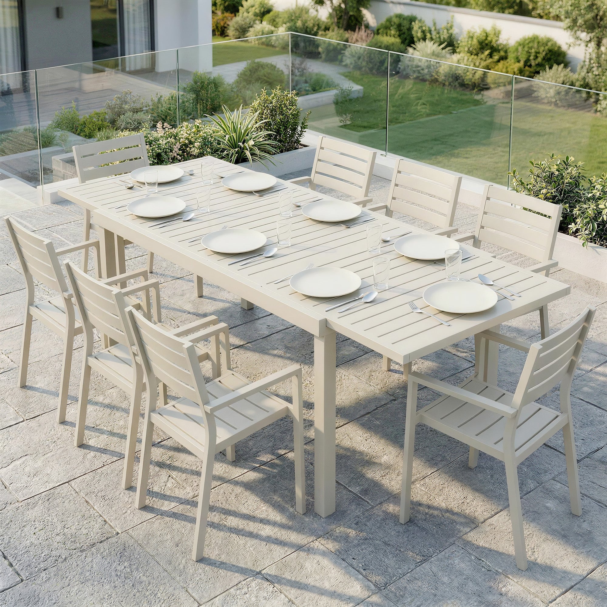 Outsunny Mesa de Jardín Extensible 150/225x85x75 cm, Mesa de Comedor Exterior Extensible Rectangular de Aluminio, con Tablero de Listones para 6-8 Personas, para Patio, Terraza, Blanco