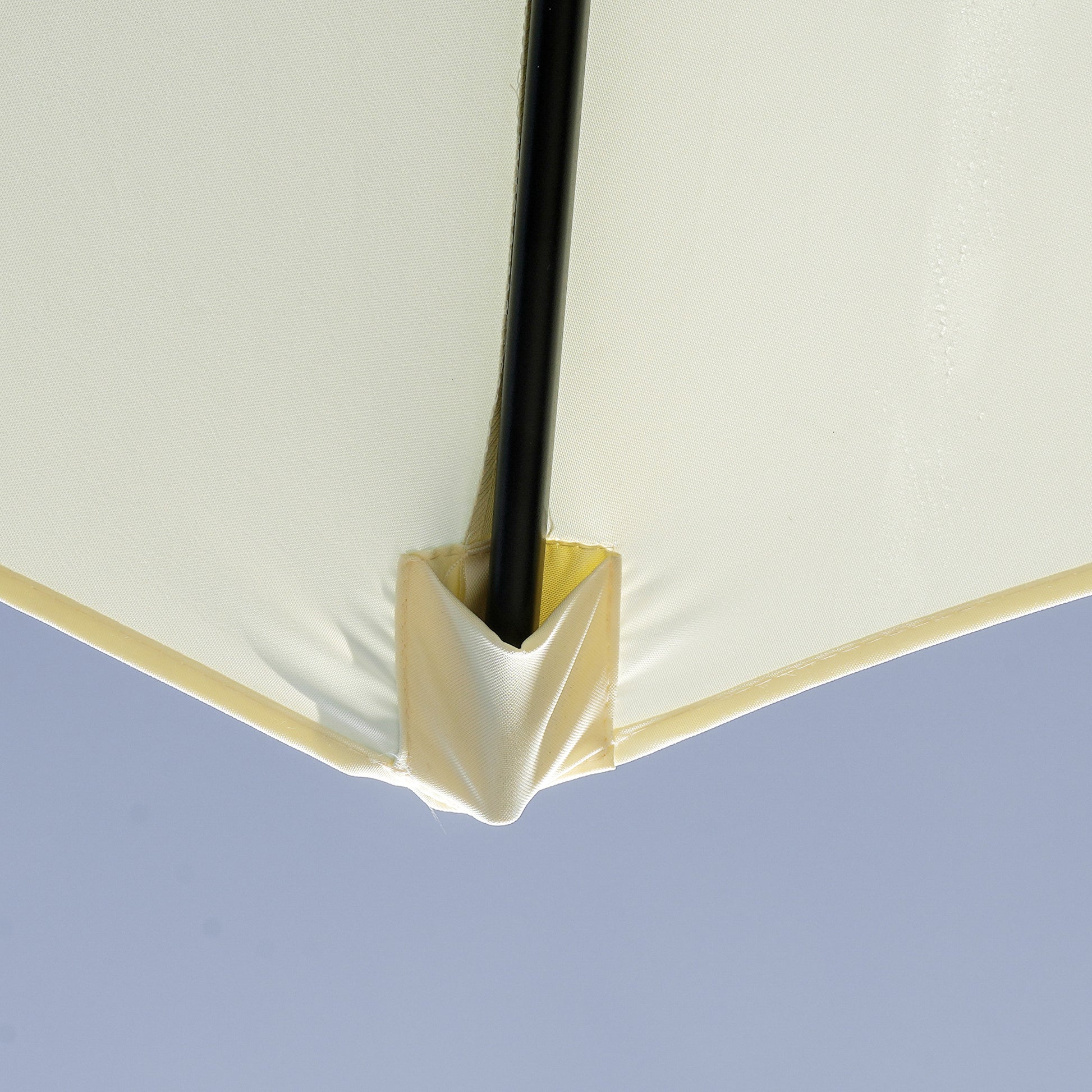Outsunny Sombrilla de Jardín Ø295x250 cm con Manivela Parasol Exterior con Mecanismo de Inclinación y Poste Desmontable de Metal para Terraza Piscina Patio Beige