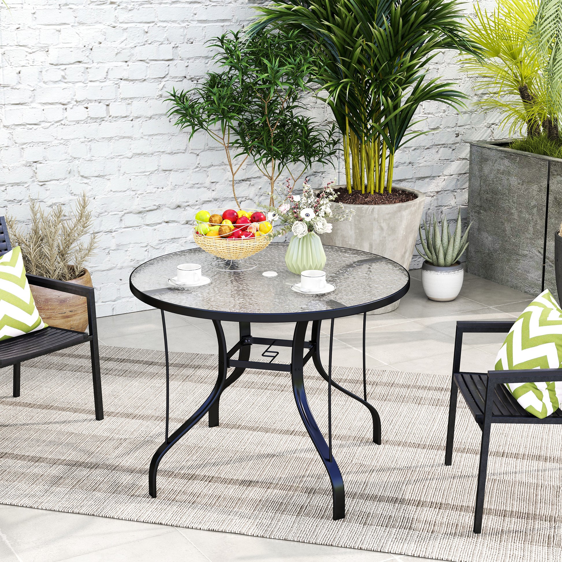 Outsunny Mesa de Jardín Exterior con Orificio para Sombrilla Mesa de Comedor Exterior con Encimera de Vidrio y Estructura Metálica para Patio Terraza Ø96,5x71 cm Negro