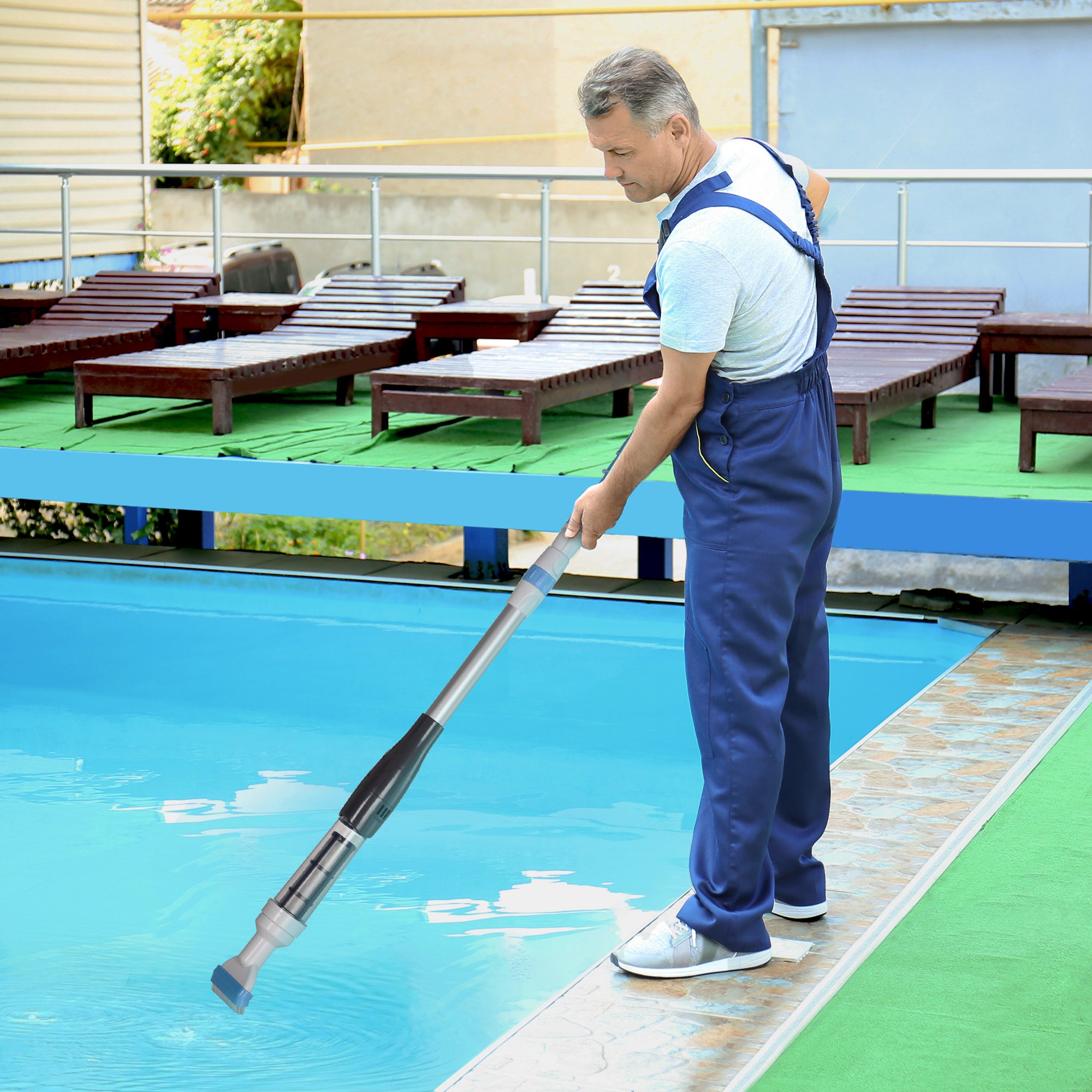 Outsunny Limpiafondos Eléctrico para Piscinas de Aluminio Aspirador de Piscina Manual con Poste Telescópico de 3 Secciones para Estanques Ø6x162 cm Multicolor